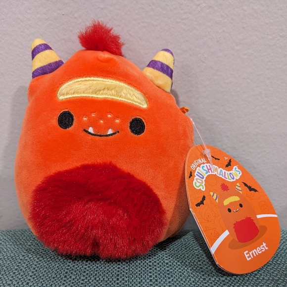 NWT Ernest Squishmallow 2023 Halloween Release 4" - Picture 1 of 4